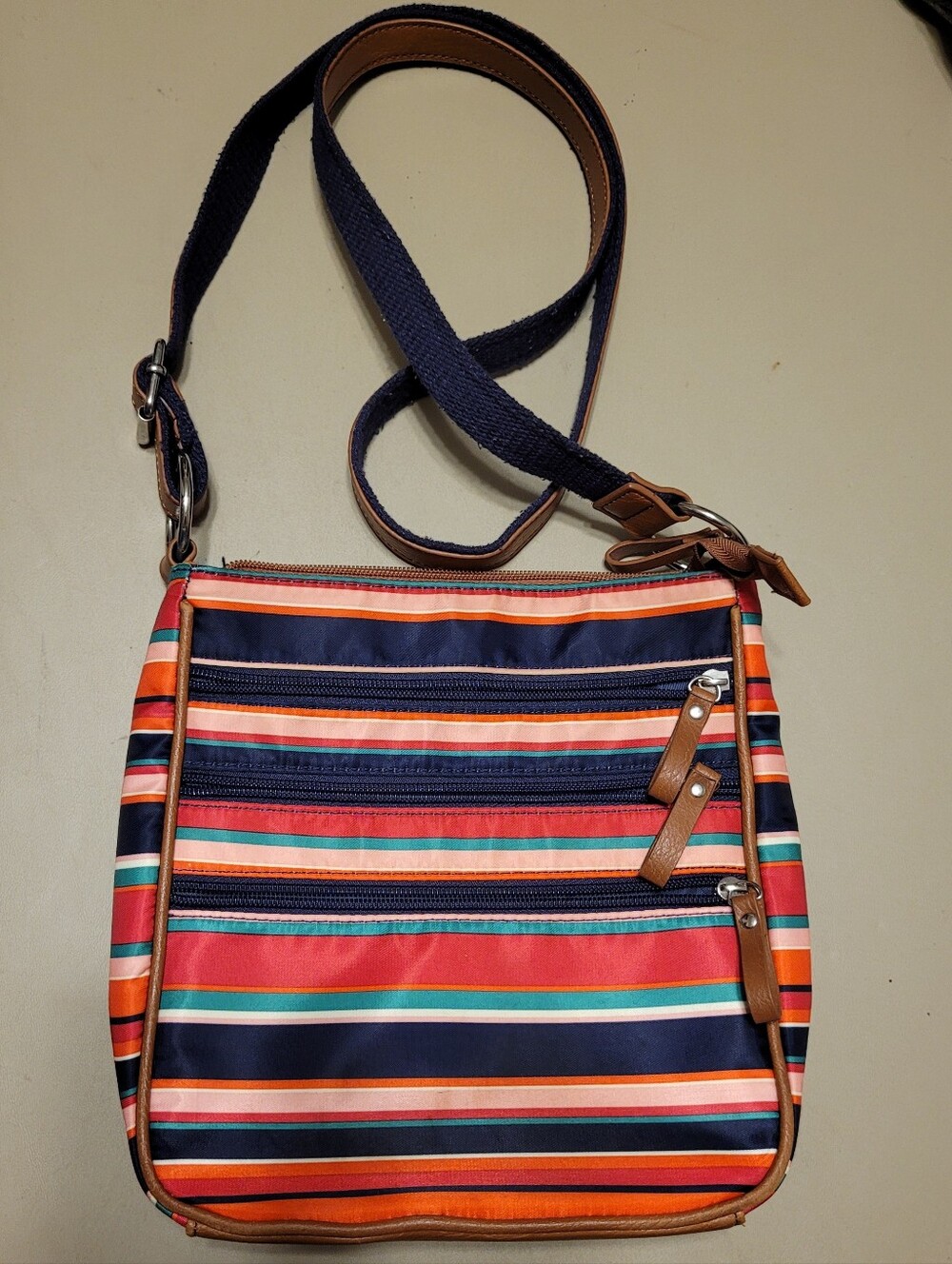 Bueno - Multicolored, Multi-pocketed Crossbody.
